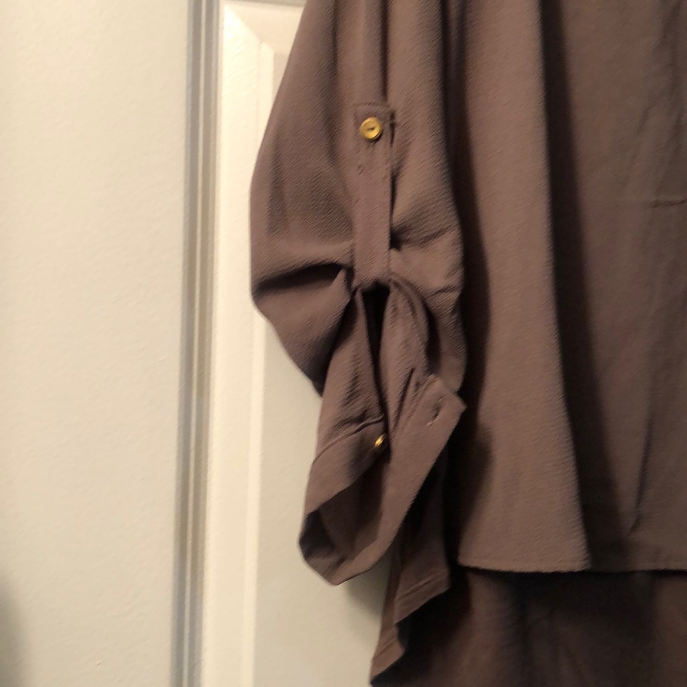 Tunic style blouse - Picture 2 of 2